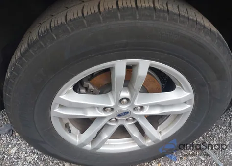 2021 Ford Explorer Xlt из США, поврежденный, VIN 1FMSK8DHXMGA01361